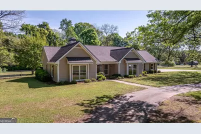 275 Peachtree Street, Winterville, GA 30683 - Photo 1