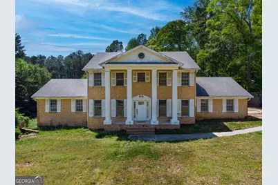 225 Dix Lee On Drive, Fayetteville, GA 30214 - Photo 1