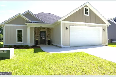 203 Saxton Place, Leesburg, GA 31763 - Photo 1