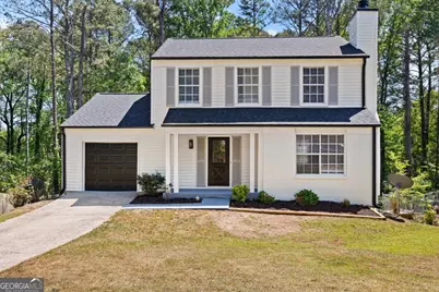 898 Trace Circle NE, Marietta, GA 30066 - Photo 1
