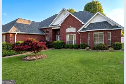 112 Ballyhara, Warner Robins, GA 31088 - Photo 1