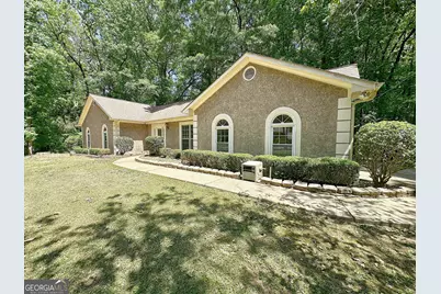 112 Greenbriar Trail, Lagrange, GA 30241 - Photo 1