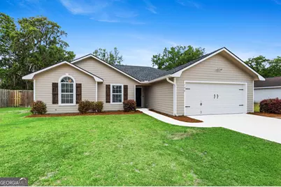132 Lake Victoria Drive, Kingsland, GA 31548 - Photo 1