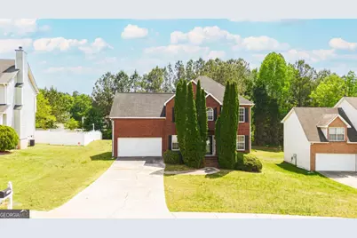 6635 Wellesley Drive, Riverdale, GA 30296 - Photo 1