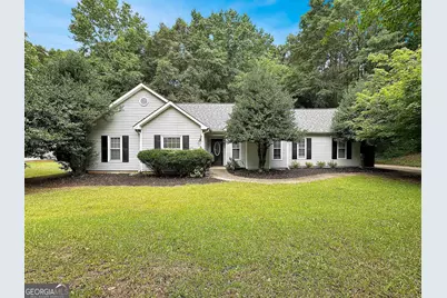 77 Paces Landing Way, Newnan, GA 30263 - Photo 1