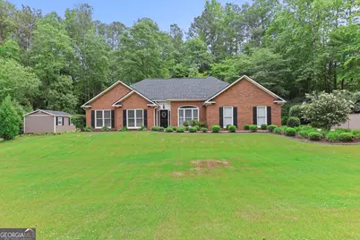 114 Wellington Drive, Lagrange, GA 30241 - Photo 1