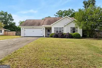 102 Grindstaff Drive, Bonaire, GA 31005 - Photo 1