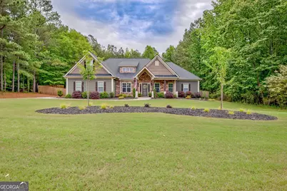 138 Magnolia Place Drive, Senoia, GA 30276 - Photo 1