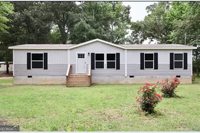148 Nowhere Road, Jeffersonville, GA 31044 - Photo 1