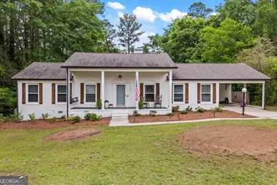 112 Pine Lane Drive NW, Milledgeville, GA 31061 - Photo 1