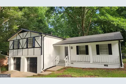 113 Hawthorne Drive, Riverdale, GA 30274 - Photo 1