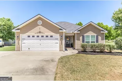 218 Ellington Court, Perry, GA 31069 - Photo 1
