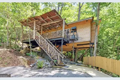 605 White Street, Hiawassee, GA 30546 - Photo 1