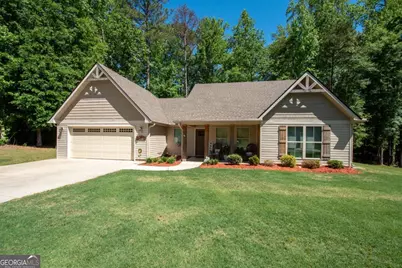 129 Wellington Drive, Lagrange, GA 30240 - Photo 1