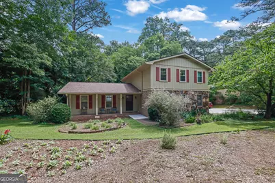 748 Glen Circle, Lawrenceville, GA 30044 - Photo 1