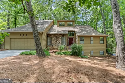 4262 Loch Highland Parkway NE, Roswell, GA 30075 - Photo 1