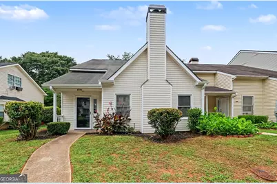 2331 Wellington Circle, Lithonia, GA 30058 - Photo 1