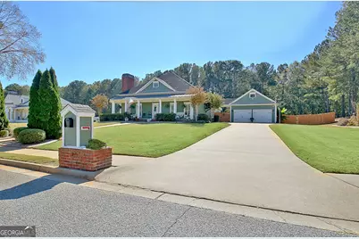 25 Carriage Lane, Senoia, GA 30276 - Photo 1