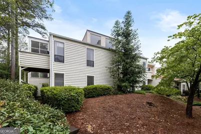 662 Serramonte Drive, Marietta, GA 30068 - Photo 1