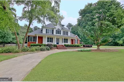 375 Williamsburg Circle, McDonough, GA 30253 - Photo 1