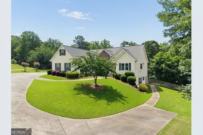 121 Chestnut Hill Drive, Canton, GA 30114 - Photo 1