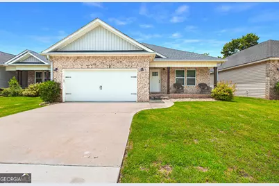 137 Northsky Drive, Warner Robins, GA 31093 - Photo 1