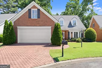 567 N Palisades Circle SE, Marietta, GA 30067 - Photo 1