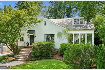2069 Edinburgh Terrace, Atlanta, GA 30307 - Photo 1