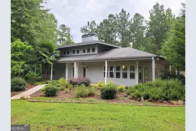 207 Steeplechase, Barnesville, GA 30204 - Photo 1