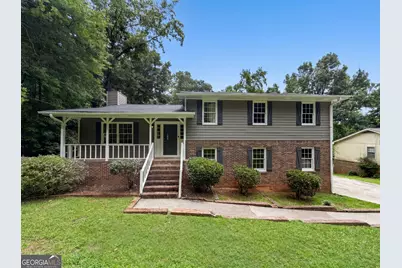 6486 Lynndale Lane, Morrow, GA 30260 - Photo 1