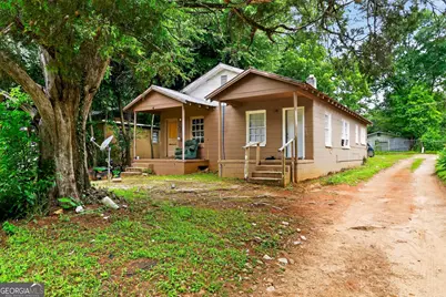 819 W Gordon Avenue, Albany, GA 31701 - Photo 1