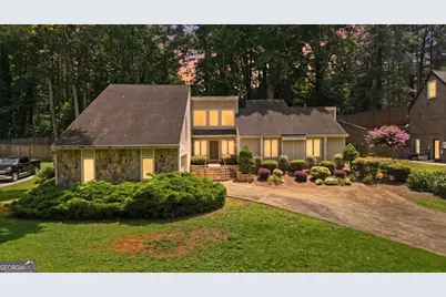 26 Latimer Lane NE, Kennesaw, GA 30144 - Photo 1