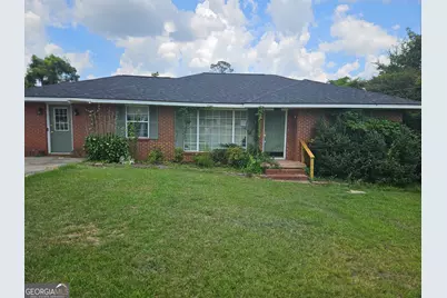 57 Pine Street, Hazlehurst, GA 31539 - Photo 1