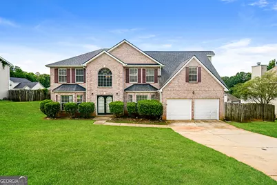 4621 Laura Place, Lithonia, GA 30038 - Photo 1
