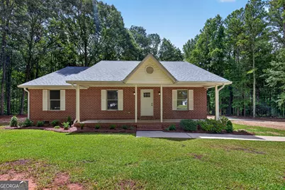 174 Rockhouse Road, Senoia, GA 30276 - Photo 1