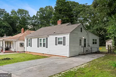 802 Bridge Avenue, Forest Park, GA 30297 - Photo 1
