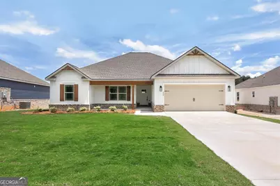 208 Hampton Chase, Perry, GA 31069 - Photo 1