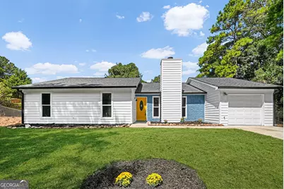 612 Towngate Boulevard, Jonesboro, GA 30238 - Photo 1