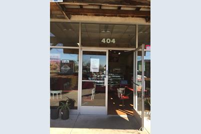 404 Harder Rd, Hayward, CA 94544 - Photo 1
