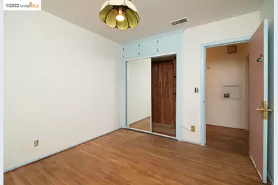 7755 Forsythe St, Los Angeles, CA 91042 - Photo 8