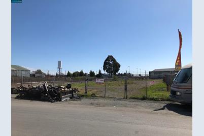 812 Market Ave, Richmond, CA 94801 - Photo 1