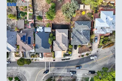 10600 Sheldon St., Oakland, CA 94605 - Photo 46
