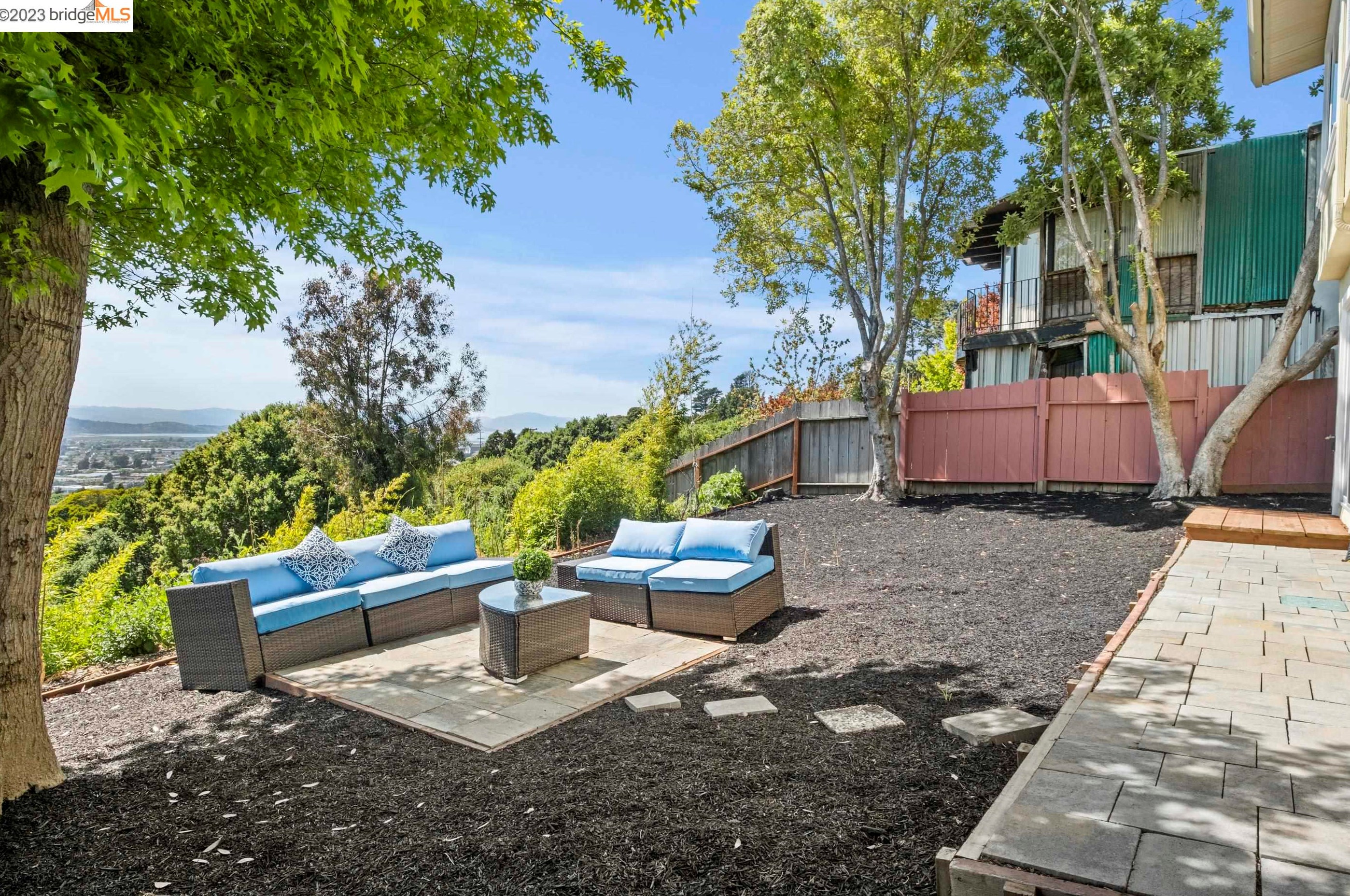 5929 Harbor View Ave, Richmond CA  94806-4239 exterior