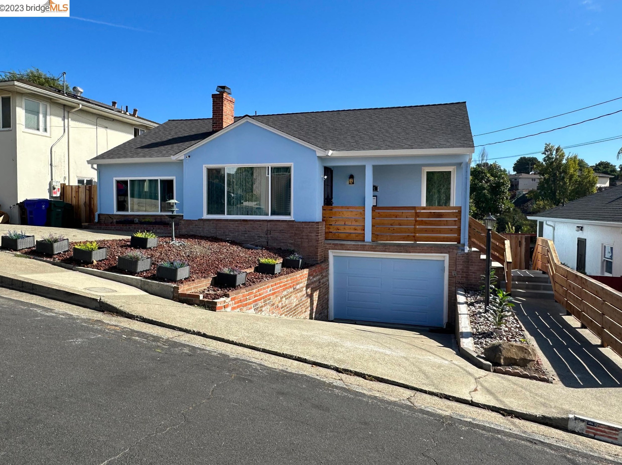 515 Sonoma Ave, Rodeo CA  94572-1634 exterior
