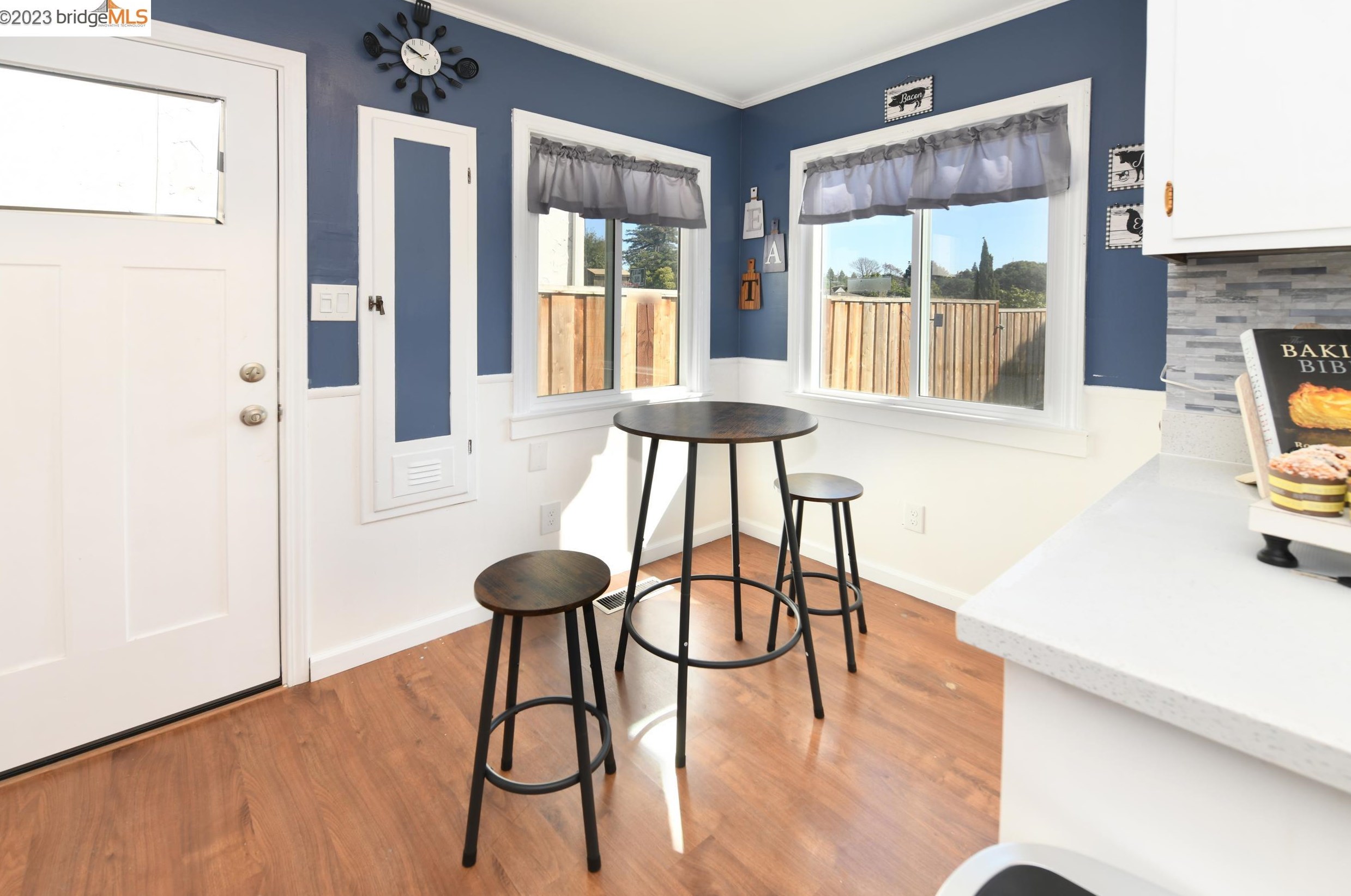 515 Sonoma Ave, Rodeo CA  94572-1634 exterior
