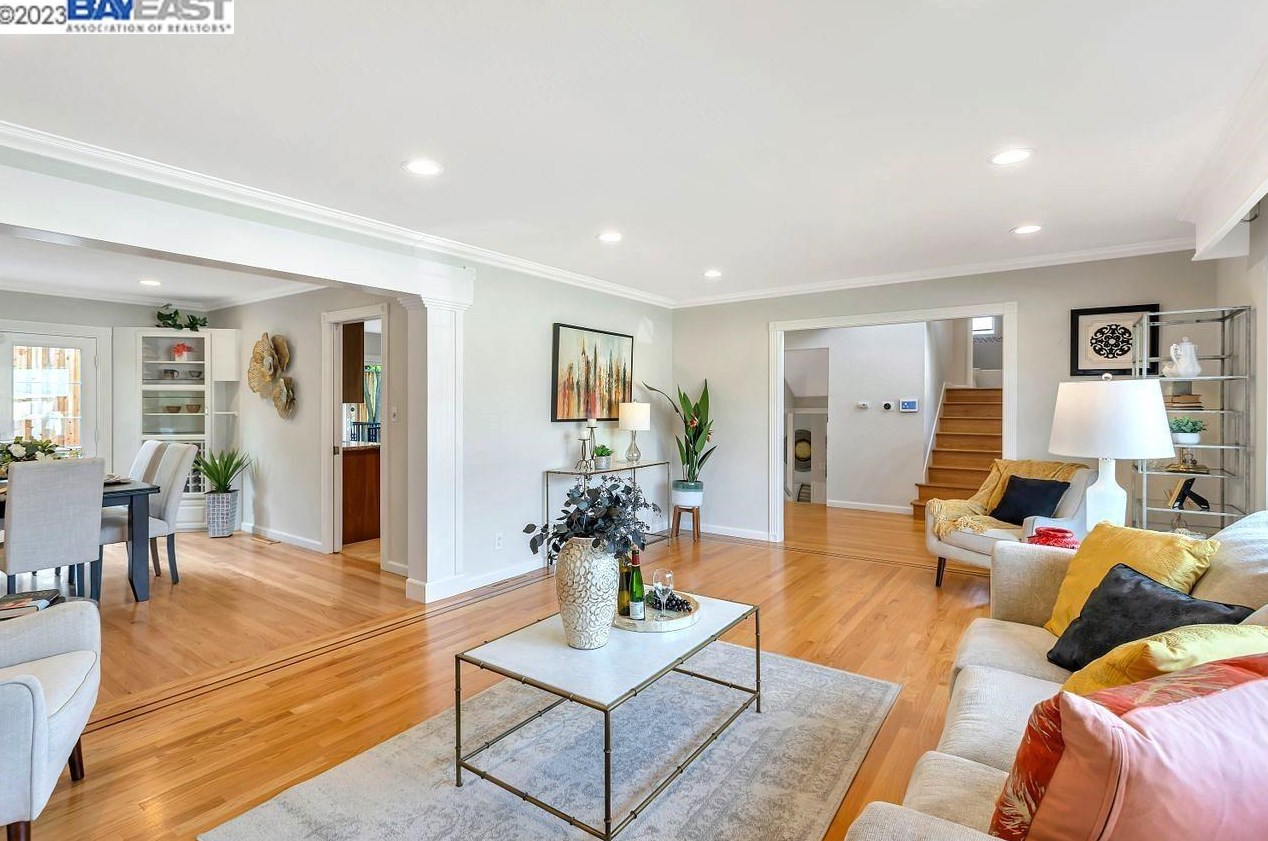 832 Bedford St, Fremont, CA 94539-4704