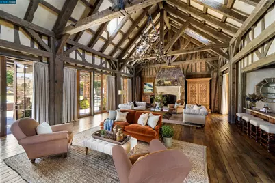 7 Country Oak Ln, Alamo, CA 94507 - Photo 18