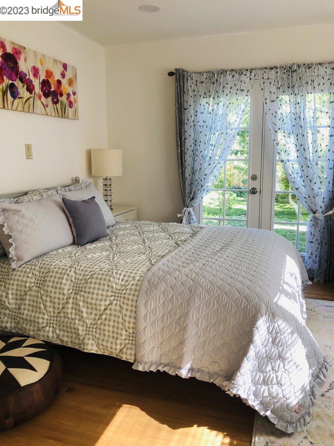 1210 Bentley St, Concord, CA 94518-3812