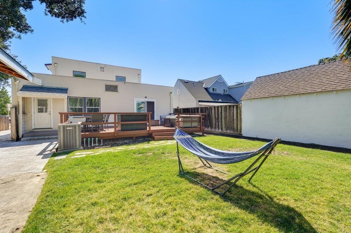 2939 Concord Blvd, Concord CA  94519-2610 exterior