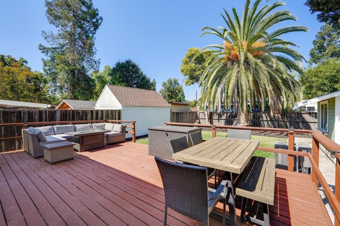 2939 Concord Blvd, Concord CA  94519-2610 exterior
